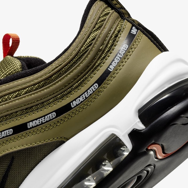 Nike air max top 97 undefeated olive green